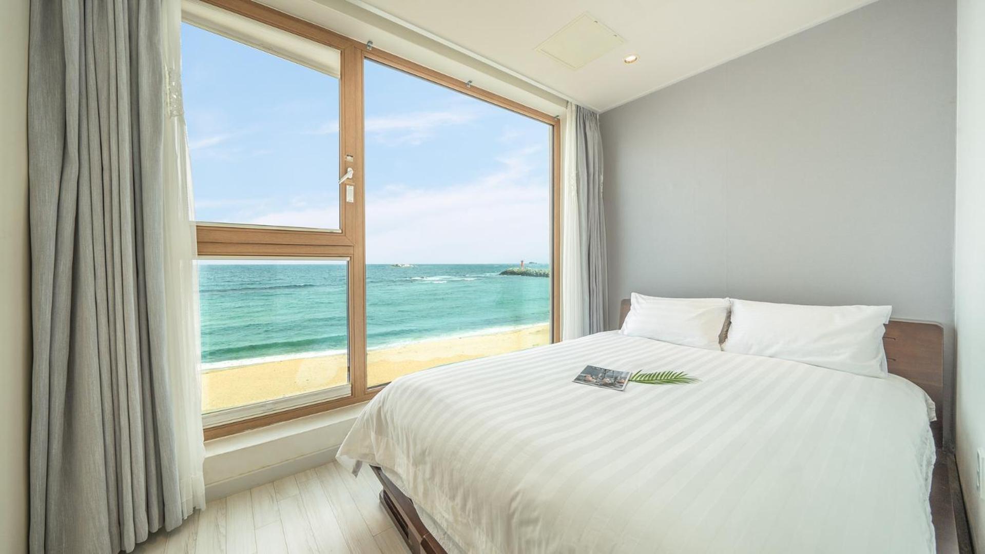 Goseong Littlesquare Oceanview Pension Rom bilde