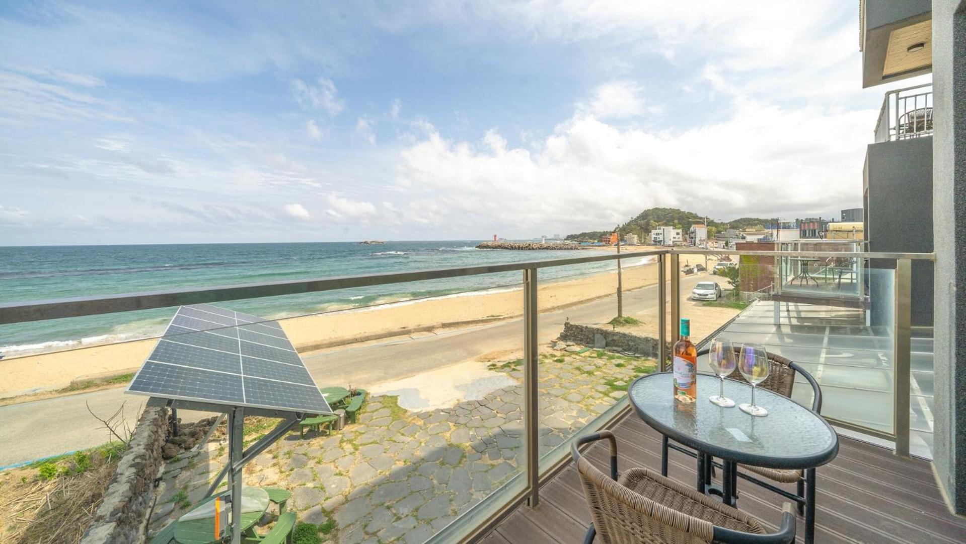 Goseong Littlesquare Oceanview Pension Rom bilde