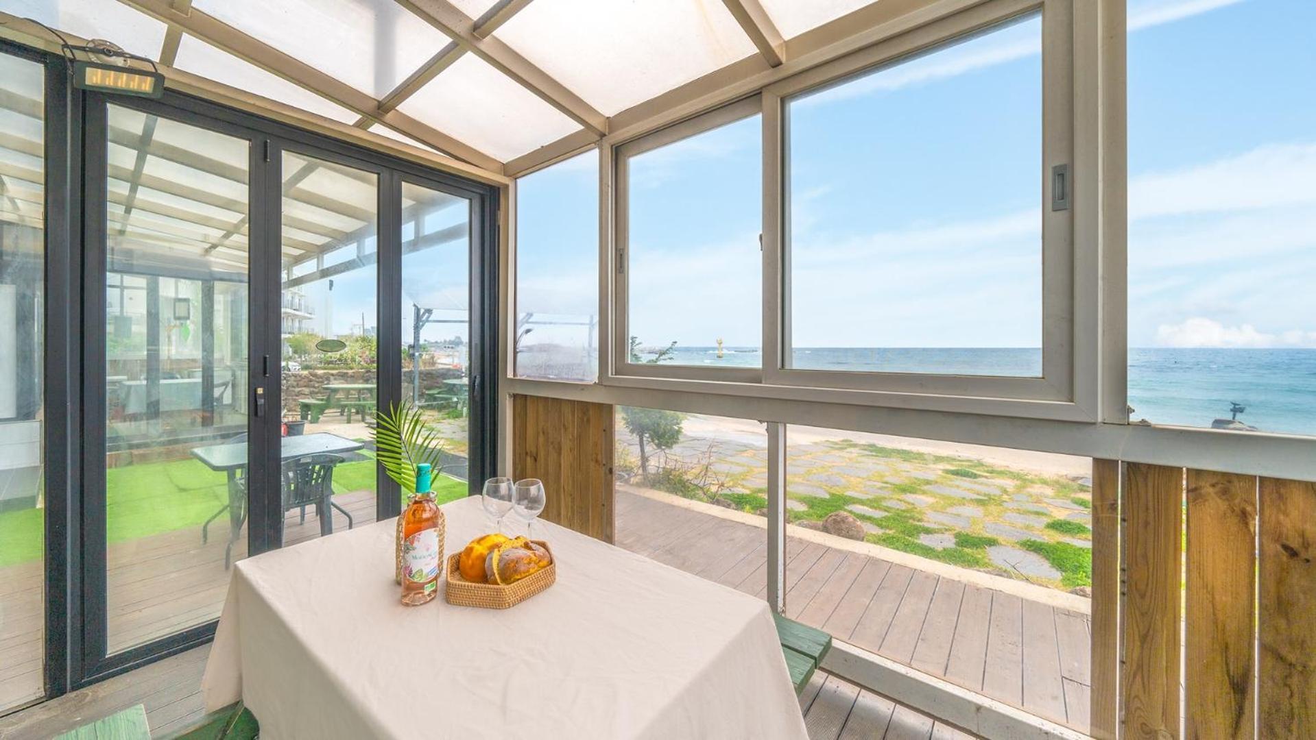 Goseong Littlesquare Oceanview Pension Rom bilde